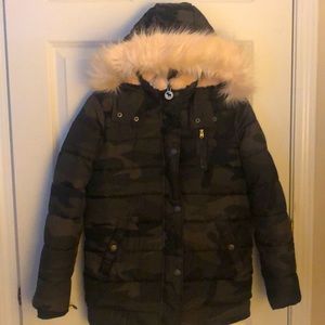 Girls Abercrombie Camo Winter Jacket